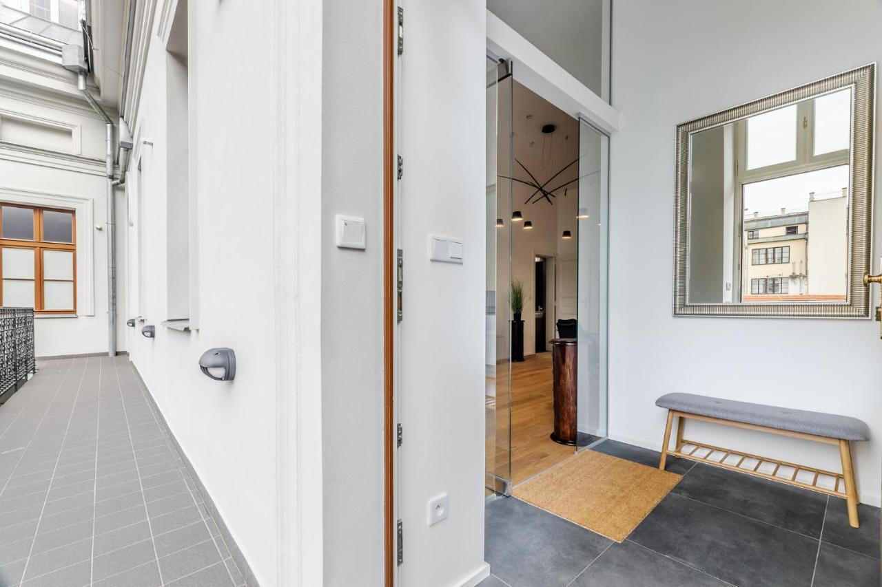 Elegant Apartments Located In The Centre Of Prague Exterior photo