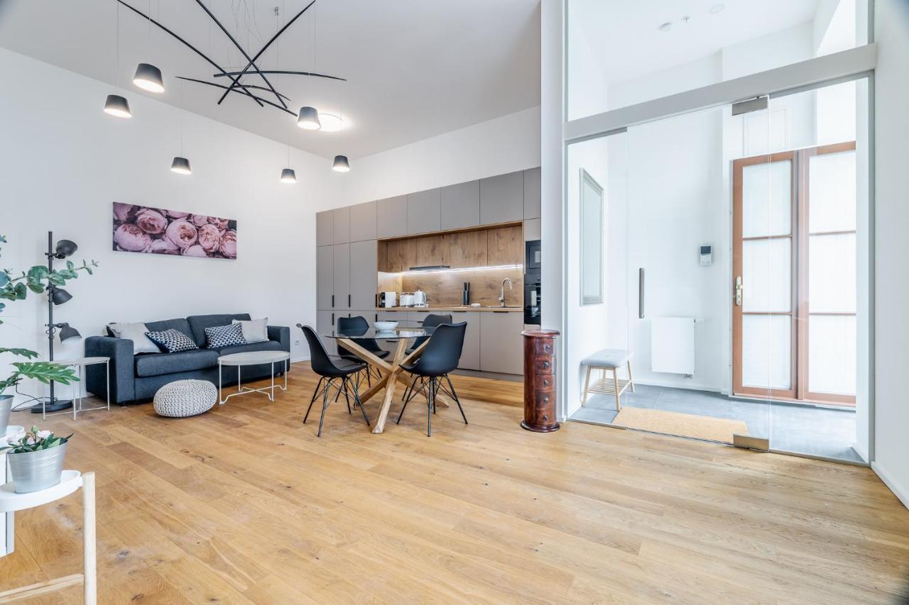 Elegant Apartments Located In The Centre Of Prague Exterior photo