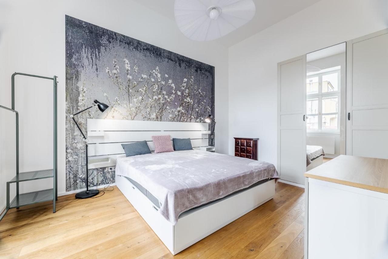 Elegant Apartments Located In The Centre Of Prague Exterior photo
